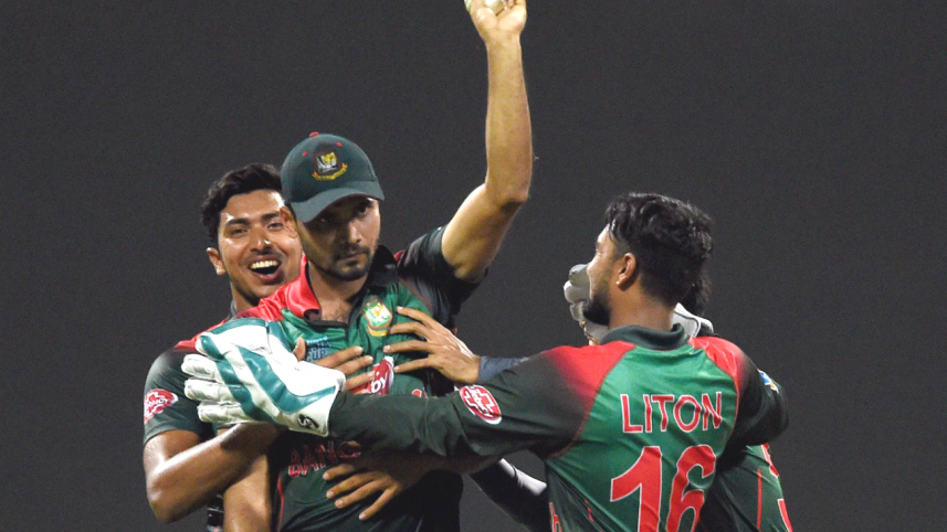 Mashrafe Bin Mortaza catch 
