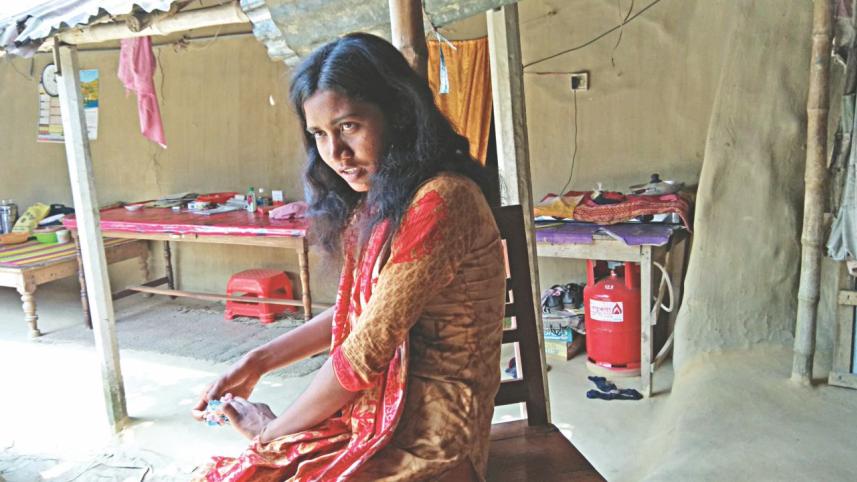 Mental illness RU female student.jpg