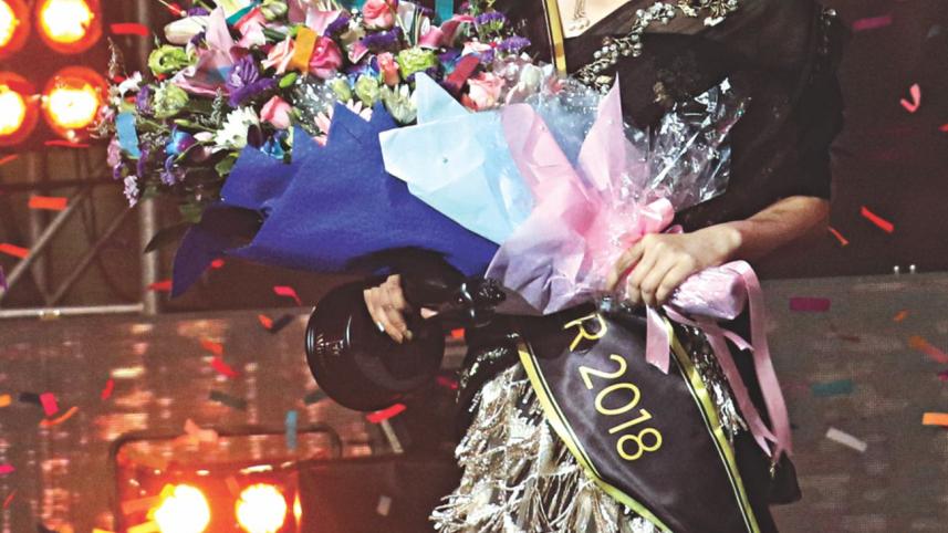 Mim Mantasha won the crown of Lux Channel i Superstar 2018