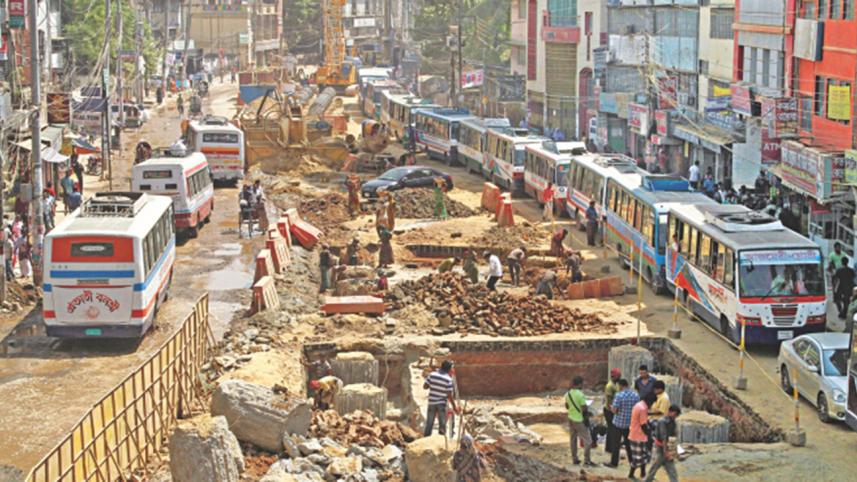 Moghbazar-flyover-construction.jpg