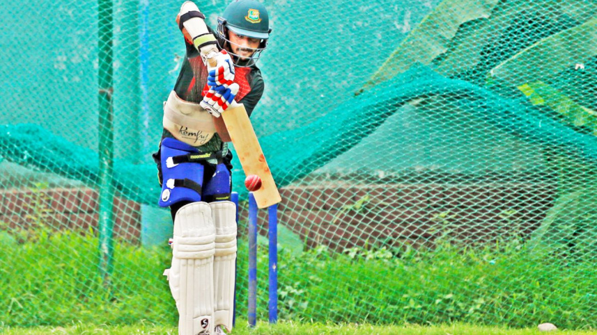 mominul haque.jpg