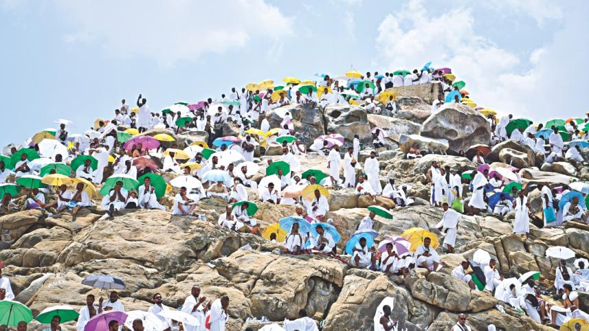 Muslim pilgrims.jpg