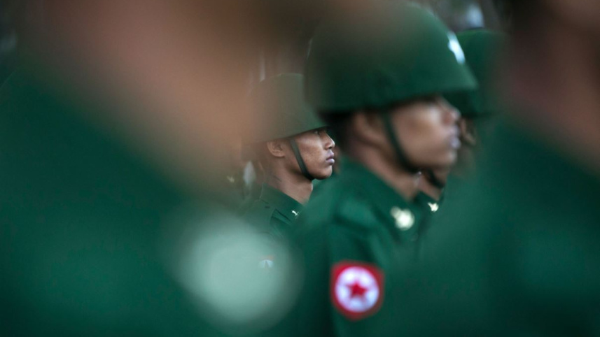 myanmar army.JPG