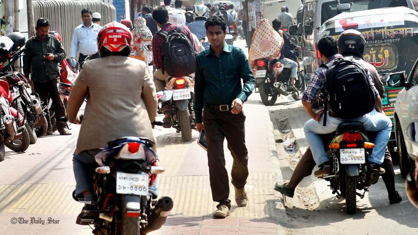 Kazi Nazrul Islam Avenue Road