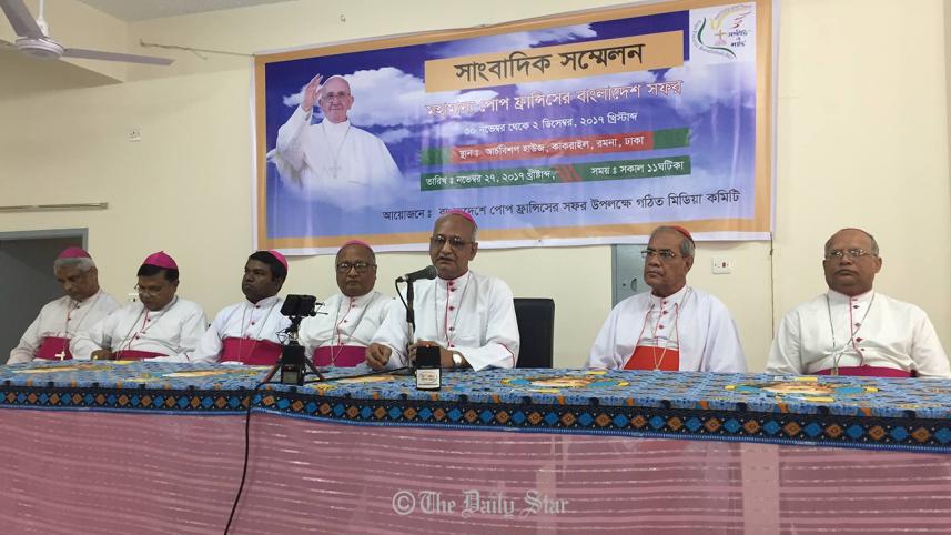 Pope Francis Press Conference in Dhaka