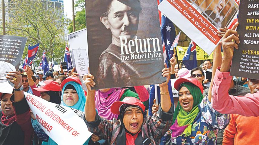 protest against suu kyi.jpg