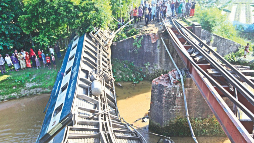 railway deserves importance.jpg