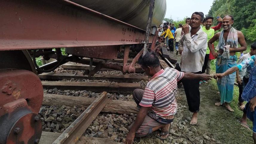 Rajshahi railway authority cancels morning train schedule