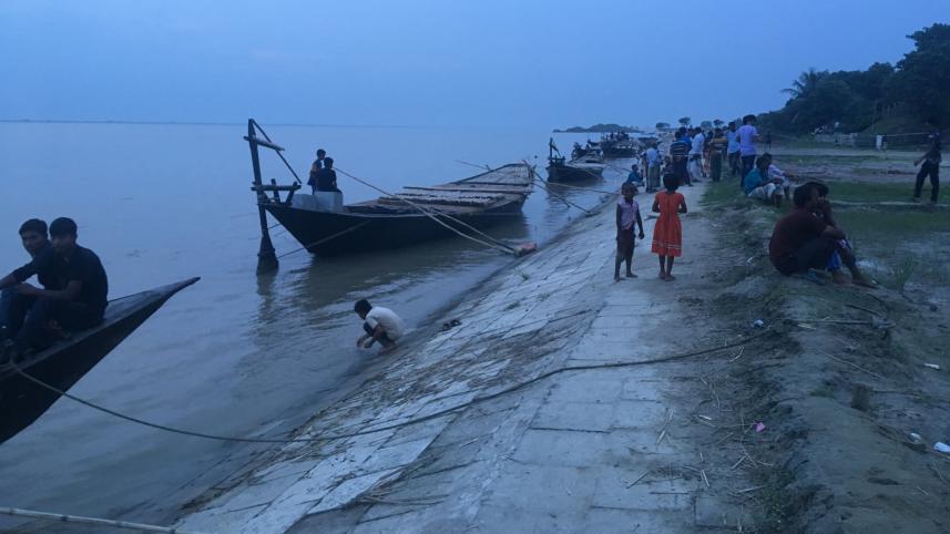 Rajshahi fishermen.jpg