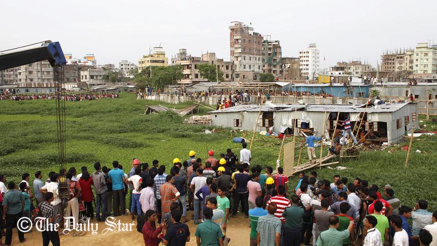 Rampura tinshade collapse 