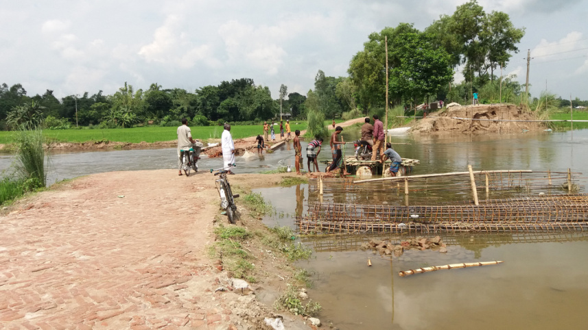 Road communication.jpg