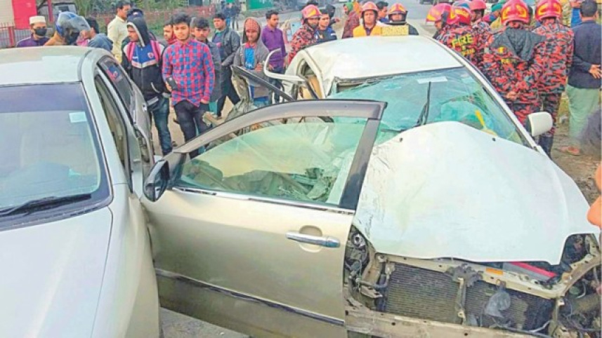 road crash ctg bank.jpg