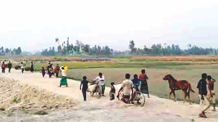 road Teesta river.jpg