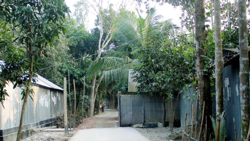 Road work Gaibandha Saghata.jpg