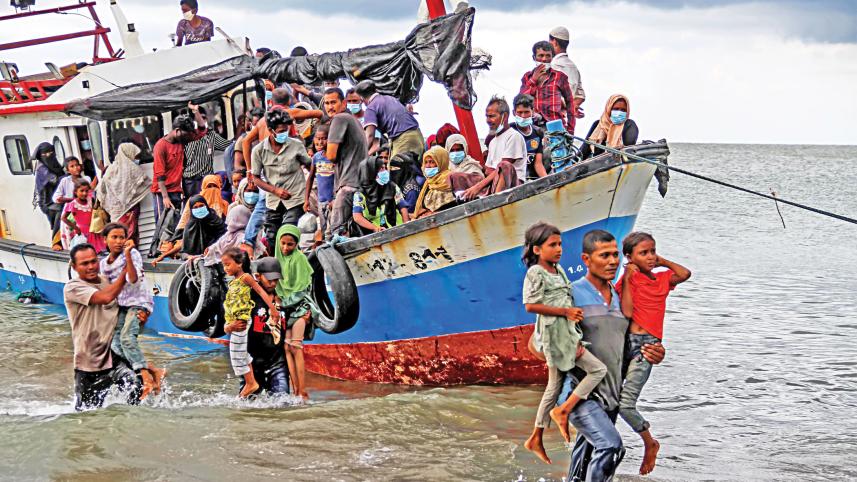 Rohingya-refugees-North-Aceh-Indonesia.jpg