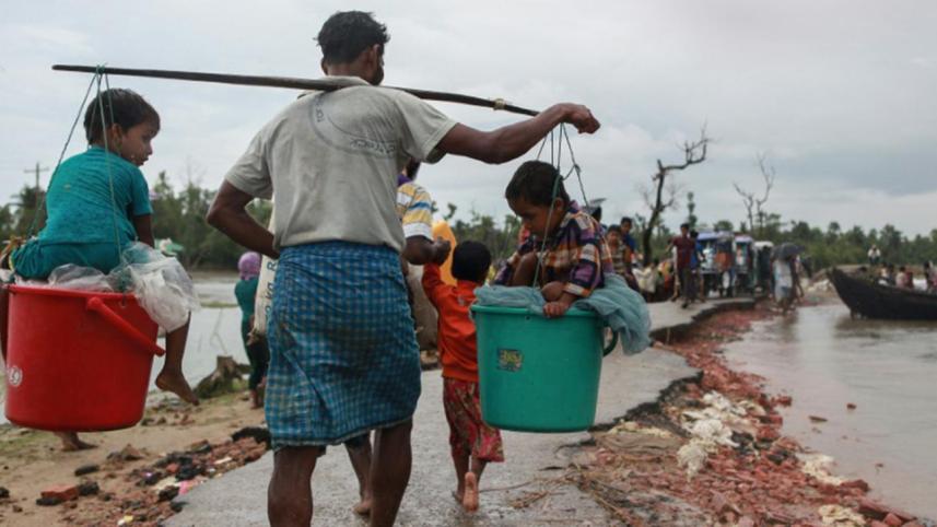 Save the Children fears death among the Rohingya refugees due to shortage of food, shelter, water and basic hygiene support in the makeshift camps in Cox's Bazar.