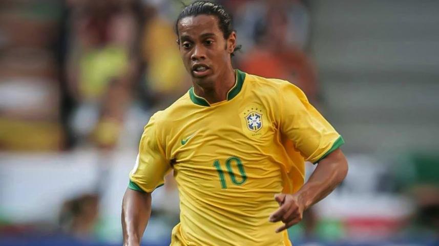 Ronaldinho Brazil.jpg