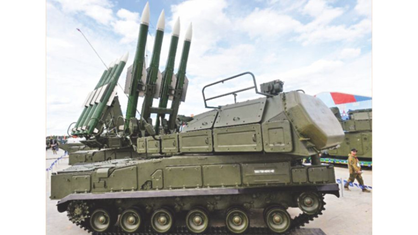 russia arms.jpg