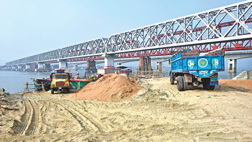 sand trade threat 1.jpg