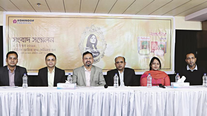 Sandalina Bold Women