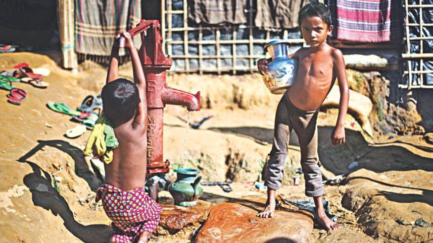 Two Rohingya children