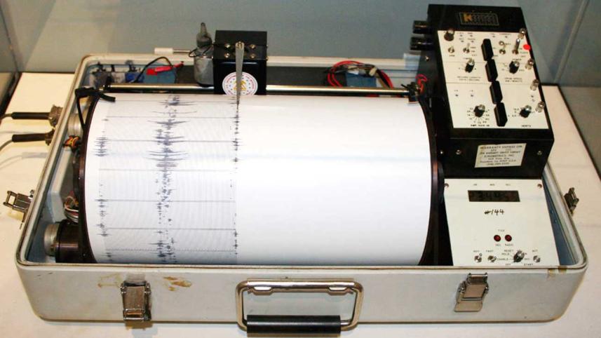 Seismograph