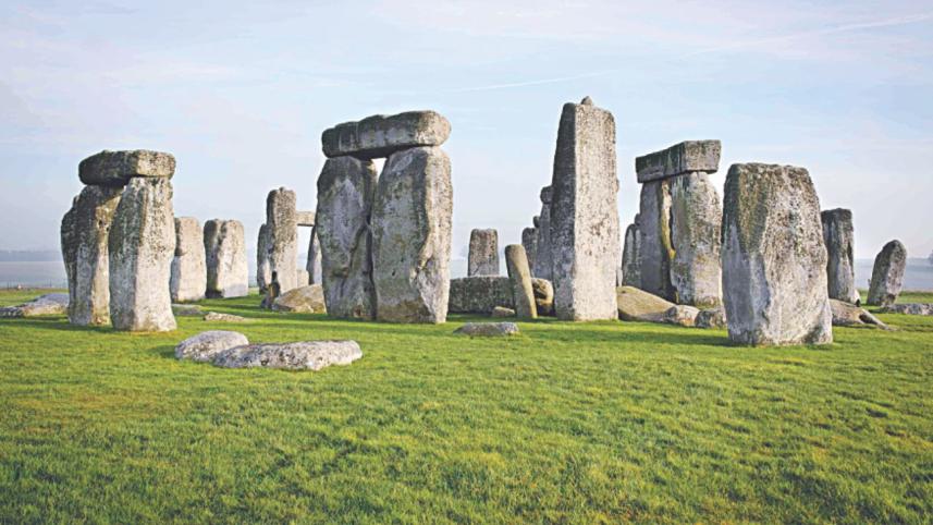 stonehenge.jpg