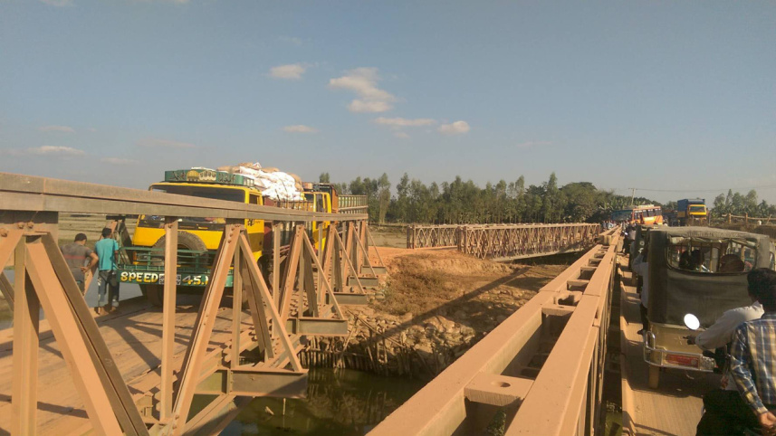 Swarnamoti river.jpg