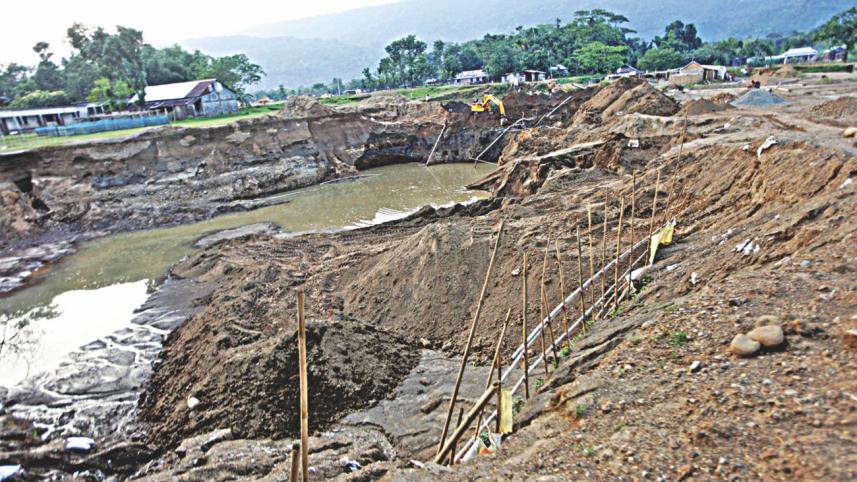 Sylhet villages land subsidence.jpg