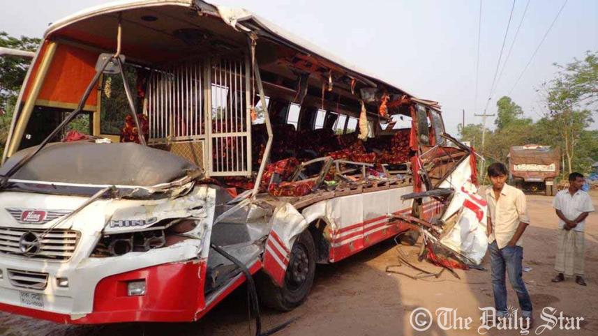 Tangail-road-crash.jpg