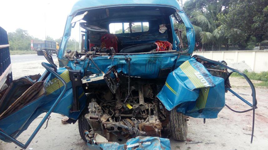 Tangail road crash