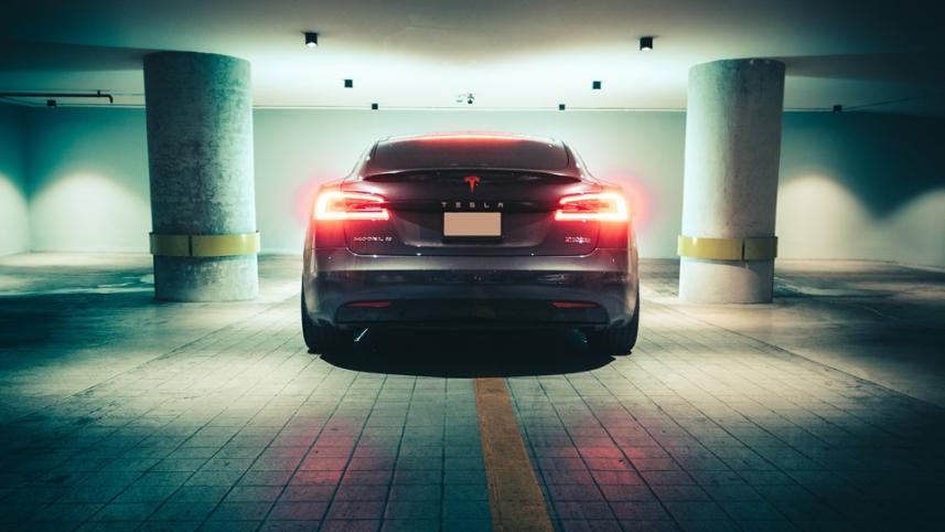 Tesla.jpg