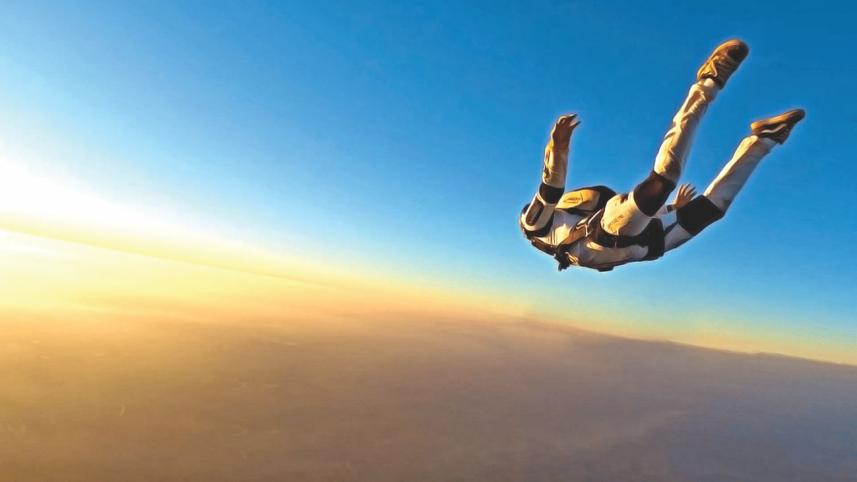 The Fortnight's Wind Blew