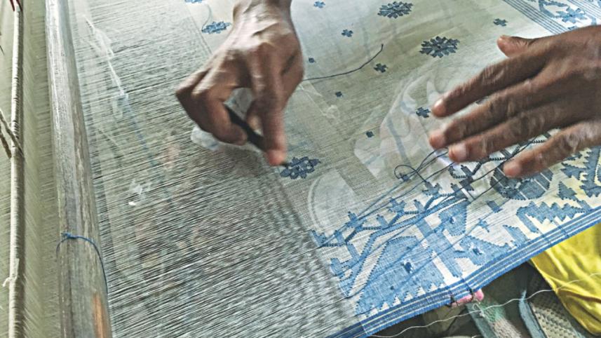 The making of motifs