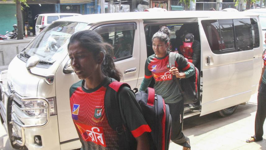 Tigresses Team.jpg