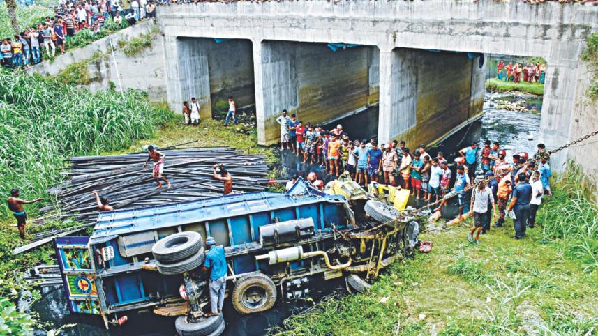 truck accident.jpg