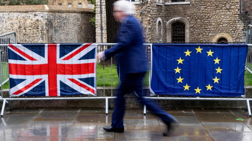 UK faces recession.jpg