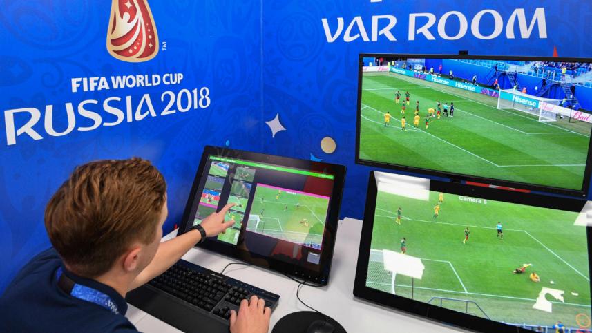 VAR.jpg