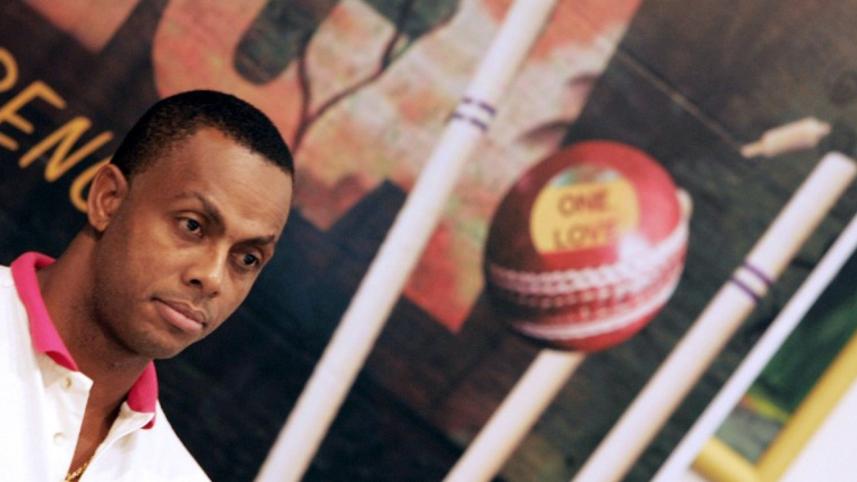 Courtney Walsh