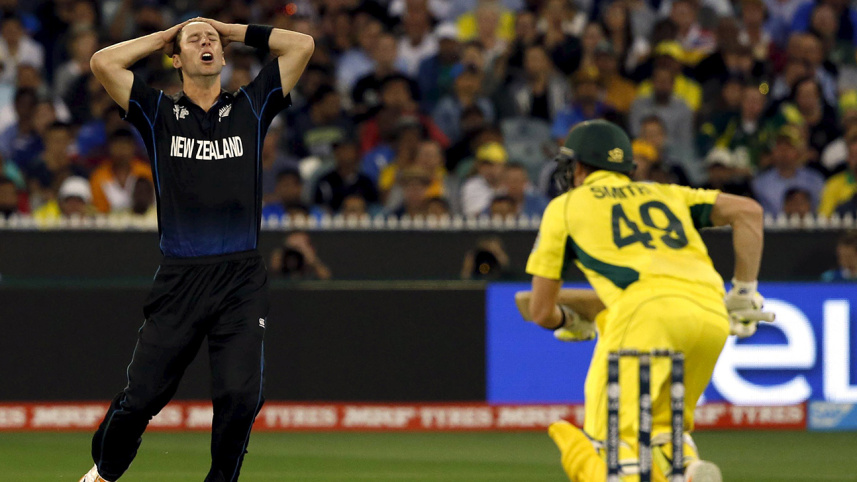 New Zealand's Matt Henry 