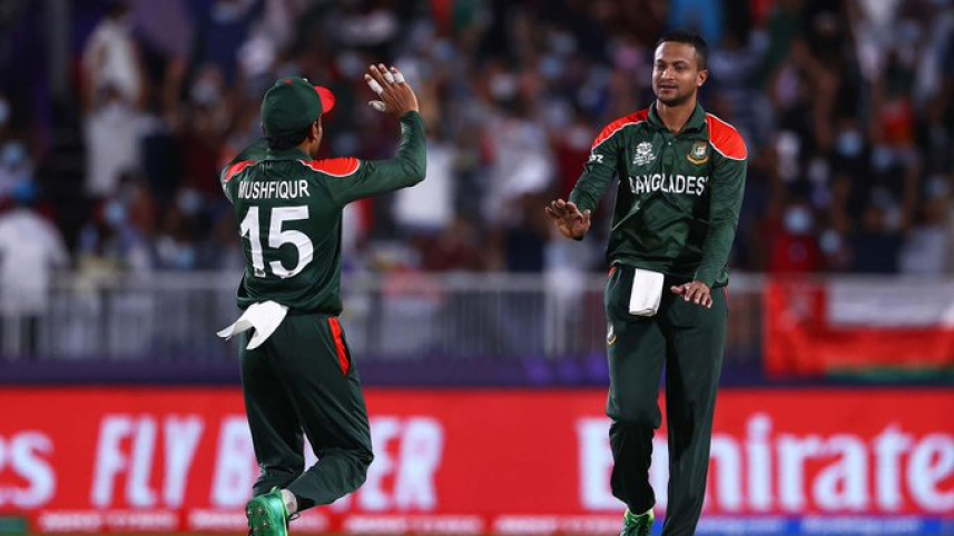 shakib_leading_wicket_taker.jpg