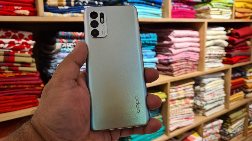 oppo_reno6_back_bangladesh.jpg