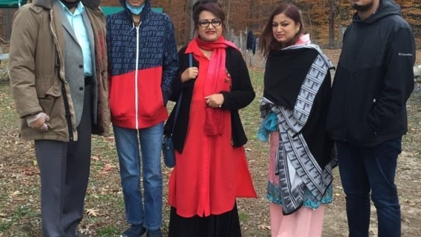babita_with_her_family.jpg