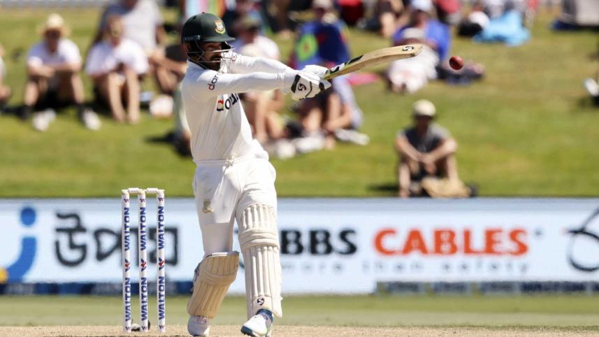 liton-das-newzealand-batting.jpg