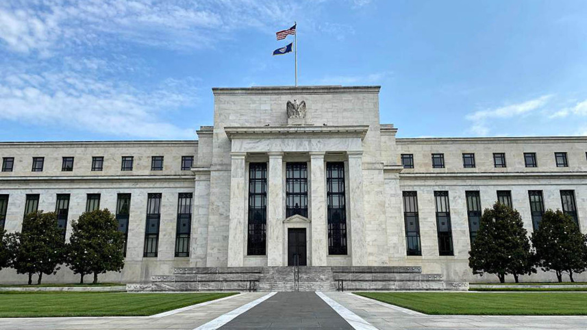fed-sees-rate-hikes-sooner-as-inflation-spikes.jpg