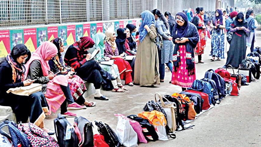 Target job creation, reining in inflation in new budget