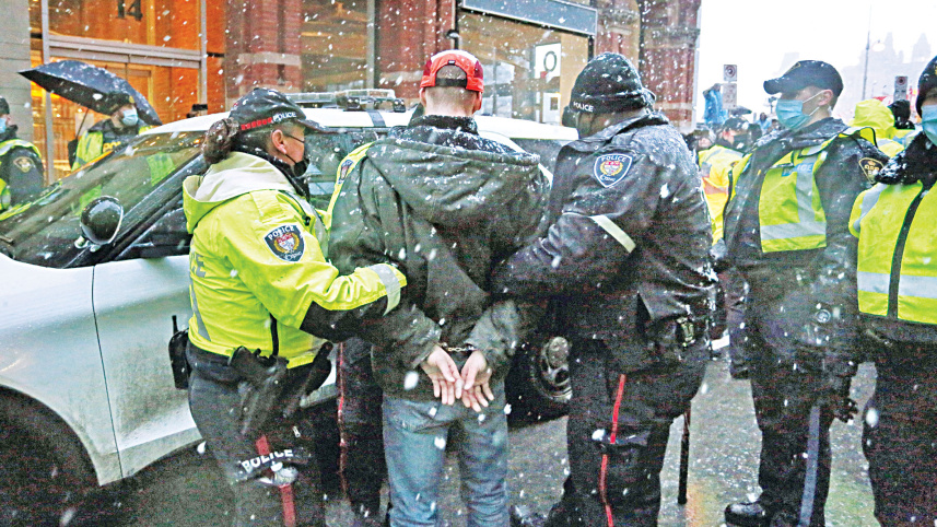 canadian-police.jpg