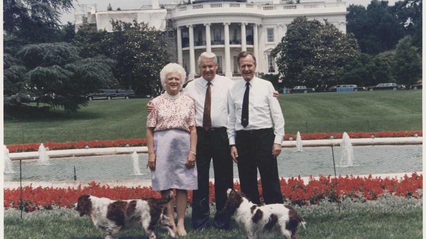 boris-yeltsin-and-bush.jpg