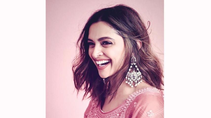 deepika.jpg