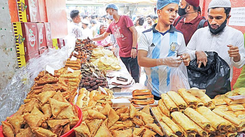 chawkbazar-iftar-market.jpg